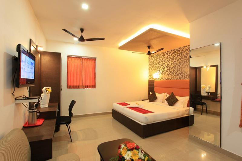 Hotel Sai International Chennai Bagian luar foto
